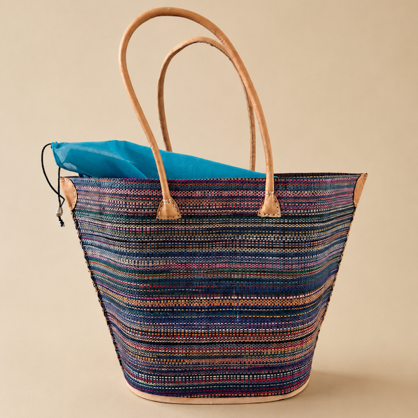 Raffia Korbtasche blau gestreift Henkel