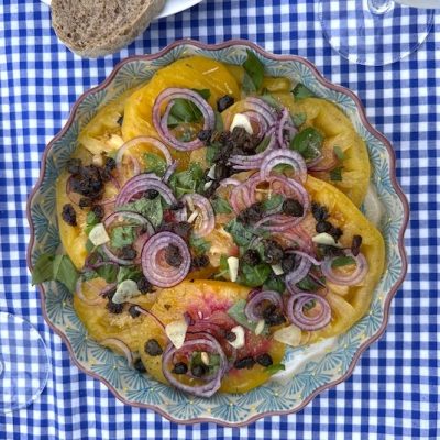 Image for TOMATEN MIT GEBRATENEN KAPERN UND ANCHOVIS